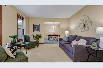 3657 Oak Hill Place, Eau Claire, WI 54703 - Photo 6