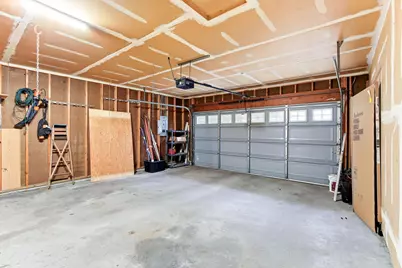 306 71st Street N, Mahtomedi, MN 55115 - Photo 34