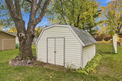 829 22nd Avenue N, Saint Cloud, MN 56303 - Photo 32