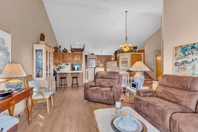 2215 10th Avenue SE, Willmar, MN 56201 - Photo 12