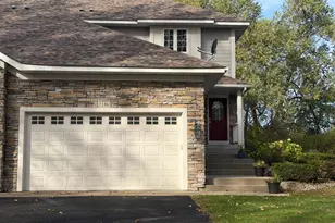 5546 Malibu Dr, Edina, MN 55436 - Photo 1
