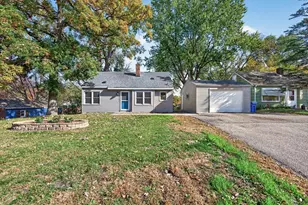 4737 Dominick Dr, Minnetonka, MN 55343 - Photo 2