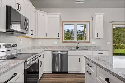 860 Bridle Lane, La Crescent, MN 55947 - Photo 2