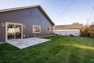 106 7th Street, Cloquet, MN 55720 - Photo 2