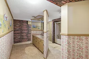 208 4th Ave N, Waldorf, MN 56091 - Photo 22