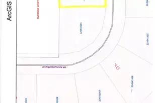 402 11th St NW, Dodge Center, MN 55927 - Photo 1
