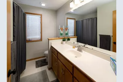 16265 Kenworth Court, Lakeville, MN 55044 - Photo 24
