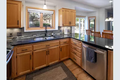 16265 Kenworth Court, Lakeville, MN 55044 - Photo 12