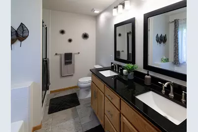 16265 Kenworth Court, Lakeville, MN 55044 - Photo 20