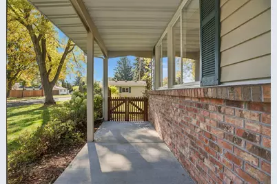 2430 Floral Drive, White Bear Lake, MN 55110 - Photo 4