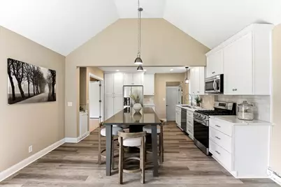 1922 Oakland Road, Minnetonka, MN 55305 - Photo 1