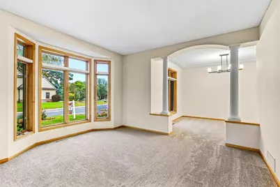 2413 Bridle Creek Trail, Chanhassen, MN 55317 - Photo 4