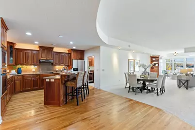 21957 Minnetonka Boulevard #17, Excelsior, MN 55331 - Photo 18