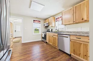 306 Bemner St, Starbuck, MN 56381 - Photo 2