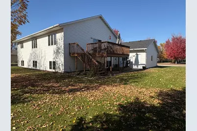 1415 Mendenhall Avenue, Breckenridge, MN 56520 - Photo 24