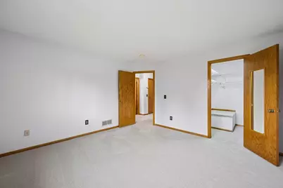 11105 Drake Street NW, Coon Rapids, MN 55433 - Photo 12