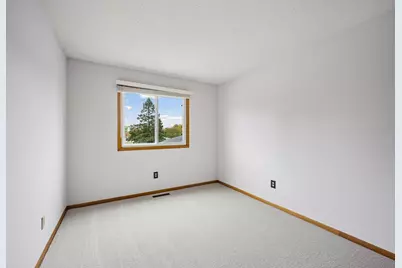 11105 Drake Street NW, Coon Rapids, MN 55433 - Photo 14