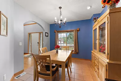 2554 Haller Lane E, Maplewood, MN 55119 - Photo 22