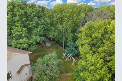 2554 Haller Lane E, Maplewood, MN 55119 - Photo 2