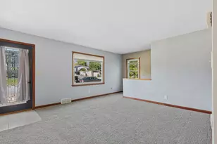 817 5th Street S, New Ulm, MN 56073 - Photo 4