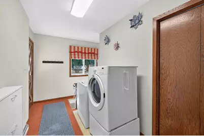 2621 McKnight Road N, North Saint Paul, MN 55109 - Photo 24