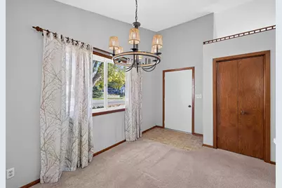 2621 McKnight Road N, North Saint Paul, MN 55109 - Photo 8
