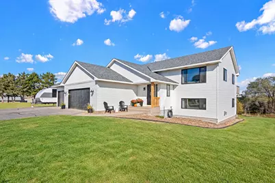 987 Labarge Road, Hudson, WI 54016 - Photo 2