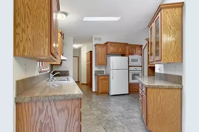 3235 Holly Circle, Slayton, MN 56172 - Photo 4