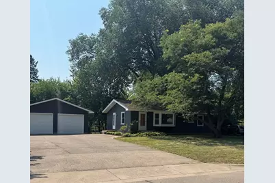 6717 Dutton Avenue, Brooklyn Park, MN 55428 - Photo 2