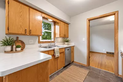 6717 Dutton Avenue, Brooklyn Park, MN 55428 - Photo 10