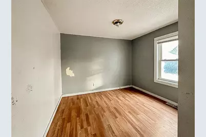 309 3rd Avenue SW, Austin, MN 55912 - Photo 6