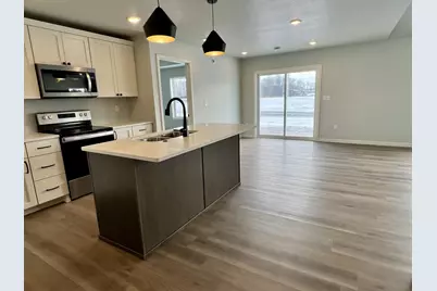 1055 Village Lane, Detroit Lakes, MN 56501 - Photo 10