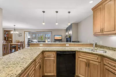 22 Carvers Green, Chaska, MN 55318 - Photo 12