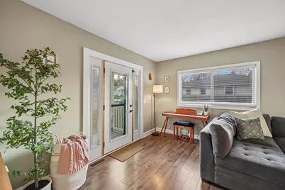 199 Butler Avenue E, West Saint Paul, MN 55118 - Photo 8
