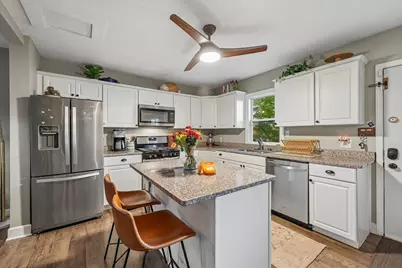 199 Butler Avenue E, West Saint Paul, MN 55118 - Photo 16