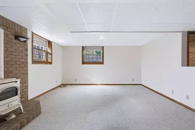 207 S Martin Street, Elmwood, WI 54740 - Photo 30