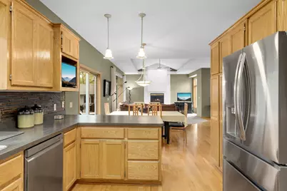 5054 Edgewater Drive, Savage, MN 55378 - Photo 20