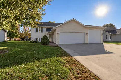 105 Torrey Pines Drive, Mankato, MN 56001 - Photo 1