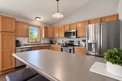 105 Torrey Pines Drive, Mankato, MN 56001 - Photo 10