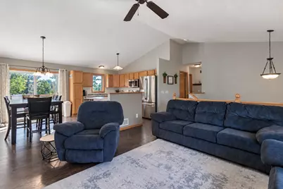 105 Torrey Pines Drive, Mankato, MN 56001 - Photo 8