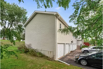 7440 Landau Curve, Bloomington, MN 55438 - Photo 50