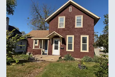 650 W 5th Street, Winona, MN 55987 - Photo 1