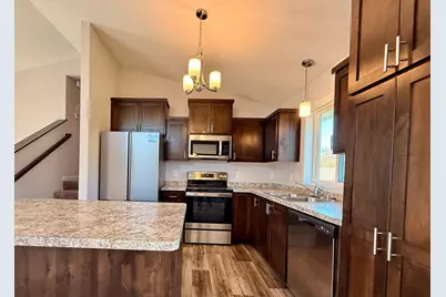 815 S Rush Creek Lane, Rush City, MN 55069 - Photo 10