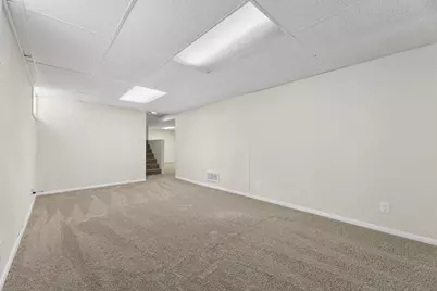 7018 Drew Avenue N, Brooklyn Center, MN 55429 - Photo 18
