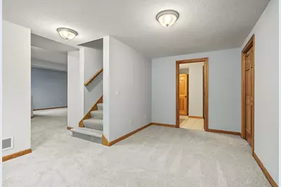 18134 Jarl Court, Lakeville, MN 55044 - Photo 36