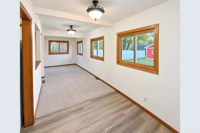 137 5th Street N, Bayport, MN 55003 - Photo 6