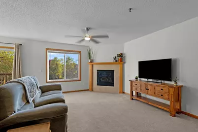 497 Pleasant Lane, Chaska, MN 55318 - Photo 4