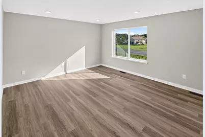 5042 258th Court, Wyoming, MN 55092 - Photo 10