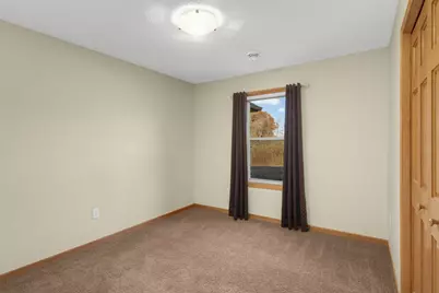 29507 Mentzer Court, Lindstrom, MN 55045 - Photo 18