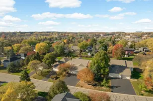 808 Winterberry Dr, Woodbury, MN 55125 - Photo 6